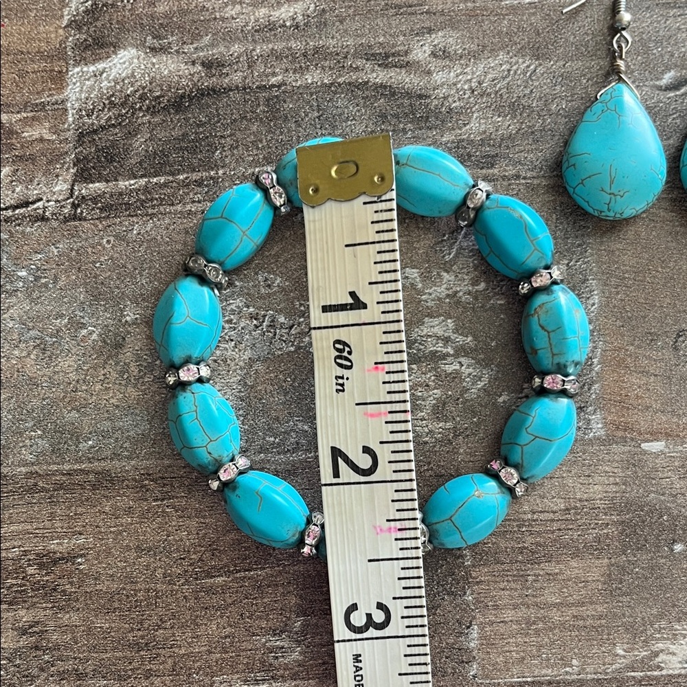 Beaded Bracelet and Earring Set! - Picture 3 of 6
